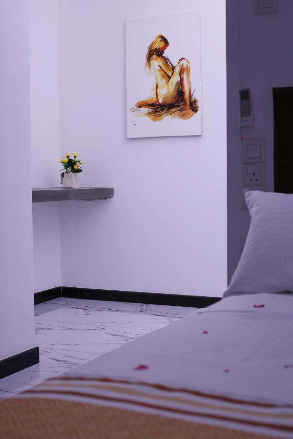 Triple Edge Villa Unawatuna Buitenkant foto